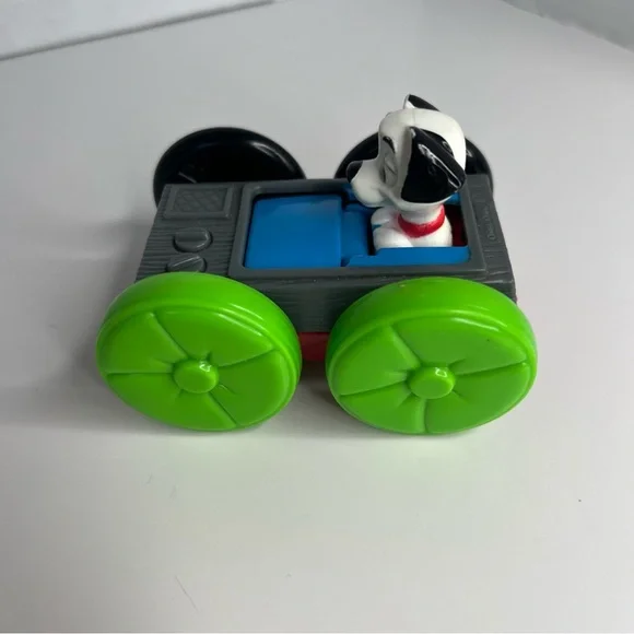 Vintage 1998 McDonald's Disney 101 Dalmatians Flip Car Cruella De Vil Puppy Dog - Picture 6 of 11